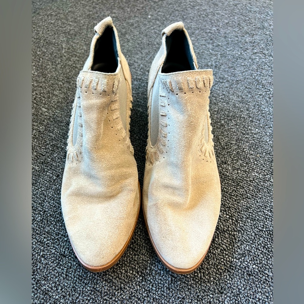Rebecca Minkoff size 6 ankle shoe boots